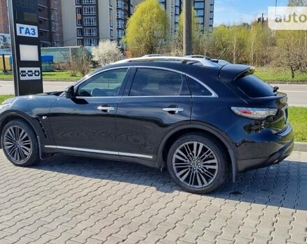 Черный Инфинити QX70, объемом двигателя 3.7 л и пробегом 155 тыс. км за 21300 $, фото 8 на Automoto.ua