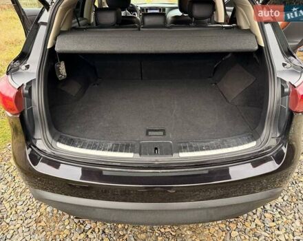 Черный Инфинити QX70, объемом двигателя 2.99 л и пробегом 169 тыс. км за 23999 $, фото 5 на Automoto.ua