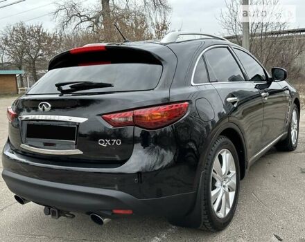 Чорний Інфініті QX70, об'ємом двигуна 2.99 л та пробігом 158 тис. км за 23999 $, фото 7 на Automoto.ua