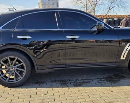Черный Инфинити QX70, объемом двигателя 3.7 л и пробегом 168 тыс. км за 20800 $, фото 7 на Automoto.ua