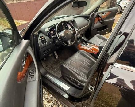 Черный Инфинити QX70, объемом двигателя 2.99 л и пробегом 169 тыс. км за 23999 $, фото 12 на Automoto.ua