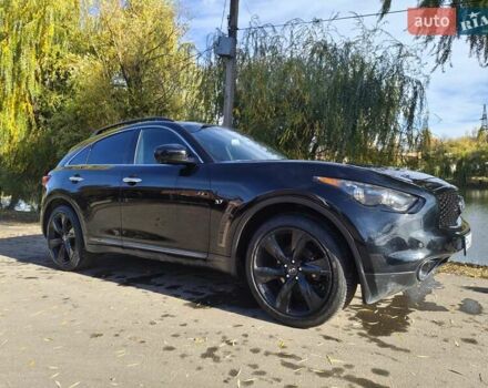 Черный Инфинити QX70, объемом двигателя 3.7 л и пробегом 93 тыс. км за 18900 $, фото 3 на Automoto.ua