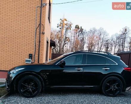 Черный Инфинити QX70, объемом двигателя 3.7 л и пробегом 160 тыс. км за 18500 $, фото 9 на Automoto.ua