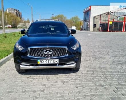 Черный Инфинити QX70, объемом двигателя 3.7 л и пробегом 155 тыс. км за 21300 $, фото 41 на Automoto.ua
