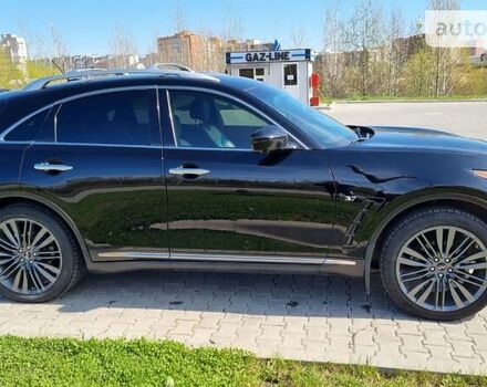 Черный Инфинити QX70, объемом двигателя 3.7 л и пробегом 155 тыс. км за 21300 $, фото 13 на Automoto.ua