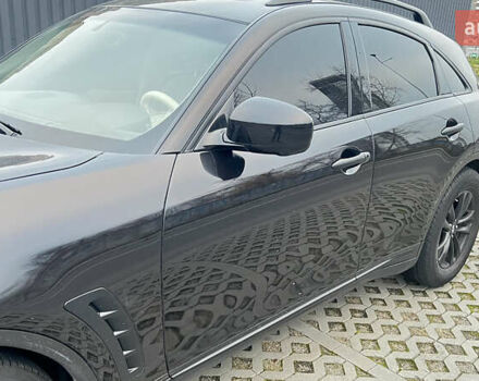 Черный Инфинити QX70, объемом двигателя 3.7 л и пробегом 194 тыс. км за 14900 $, фото 5 на Automoto.ua