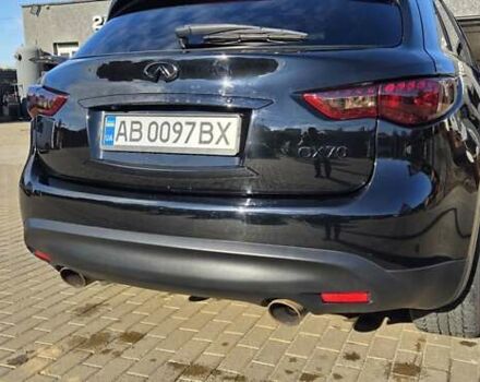 Черный Инфинити QX70, объемом двигателя 3.7 л и пробегом 168 тыс. км за 20800 $, фото 10 на Automoto.ua