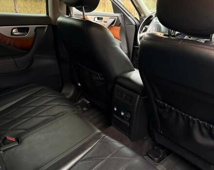 Черный Инфинити QX70, объемом двигателя 2.99 л и пробегом 169 тыс. км за 23999 $, фото 9 на Automoto.ua