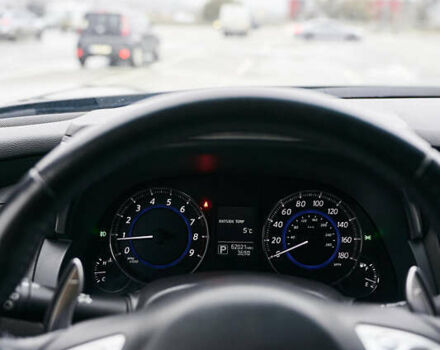 Чорний Інфініті QX70, об'ємом двигуна 3.7 л та пробігом 99 тис. км за 19900 $, фото 36 на Automoto.ua