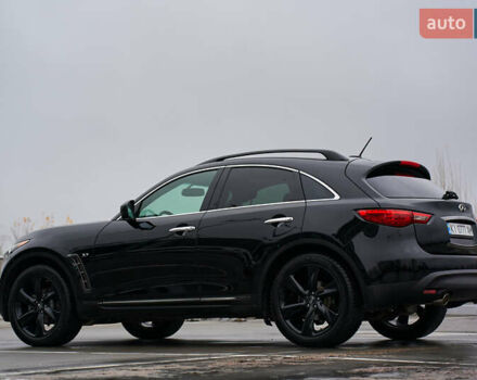 Чорний Інфініті QX70, об'ємом двигуна 3.7 л та пробігом 99 тис. км за 19900 $, фото 22 на Automoto.ua
