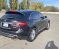 Черный Инфинити QX70, объемом двигателя 3.7 л и пробегом 160 тыс. км за 16900 $, фото 2 на Automoto.ua