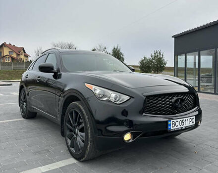 Черный Инфинити QX70, объемом двигателя 3.7 л и пробегом 220 тыс. км за 21500 $, фото 1 на Automoto.ua
