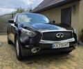 Черный Инфинити QX70, объемом двигателя 3.7 л и пробегом 136 тыс. км за 21000 $, фото 1 на Automoto.ua