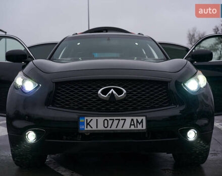 Чорний Інфініті QX70, об'ємом двигуна 3.7 л та пробігом 99 тис. км за 19900 $, фото 7 на Automoto.ua