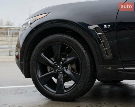 Чорний Інфініті QX70, об'ємом двигуна 3.7 л та пробігом 99 тис. км за 19900 $, фото 21 на Automoto.ua