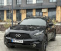 Черный Инфинити QX70, объемом двигателя 3.7 л и пробегом 70 тыс. км за 18700 $, фото 1 на Automoto.ua