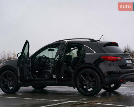 Чорний Інфініті QX70, об'ємом двигуна 3.7 л та пробігом 99 тис. км за 19900 $, фото 28 на Automoto.ua