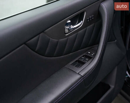 Чорний Інфініті QX70, об'ємом двигуна 3.7 л та пробігом 99 тис. км за 19900 $, фото 32 на Automoto.ua