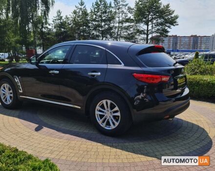 Черный Инфинити QX70, объемом двигателя 3.7 л и пробегом 158 тыс. км за 16990 $, фото 4 на Automoto.ua
