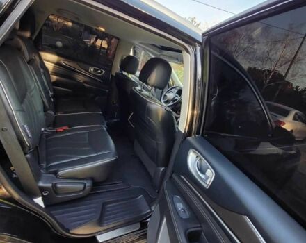 Черный Инфинити QX70, объемом двигателя 3.5 л и пробегом 78 тыс. км за 16499 $, фото 9 на Automoto.ua