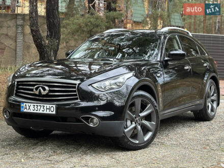 Инфинити QX70 2013 в Киеве на Automoto.ua Черный Инфинити QX70, объемом двигателя 3.7 л и пробегом 136 тыс. км за 18900 $, фото 1 на Automoto.ua