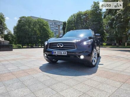 Інфініті QX70 2013 у Кременчуге на Automoto.ua Чорний Інфініті QX70, об'ємом двигуна 3.7 л та пробігом 69 тис. км за 25400 $, фото 1 на Automoto.ua