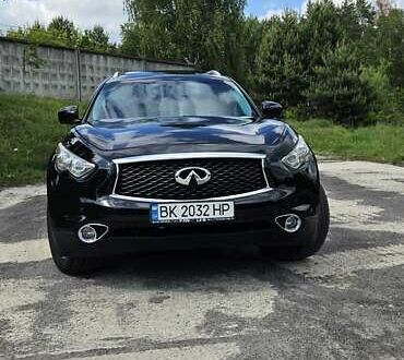 Чорний Інфініті QX70, об'ємом двигуна 3.7 л та пробігом 240 тис. км за 19700 $, фото 1 на Automoto.ua