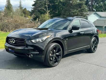 Чорний Інфініті QX70, об'ємом двигуна 3.7 л та пробігом 155 тис. км за 13000 $, фото 1 на Automoto.ua