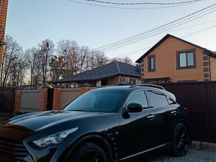 Чорний Інфініті QX70, об'ємом двигуна 3.7 л та пробігом 160 тис. км за 18500 $, фото 1 на Automoto.ua