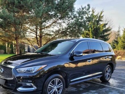 Черный Инфинити QX70, объемом двигателя 3.5 л и пробегом 78 тыс. км за 16499 $, фото 1 на Automoto.ua