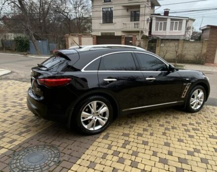 Фиолетовый Инфинити QX70, объемом двигателя 3 л и пробегом 201 тыс. км за 18000 $, фото 2 на Automoto.ua