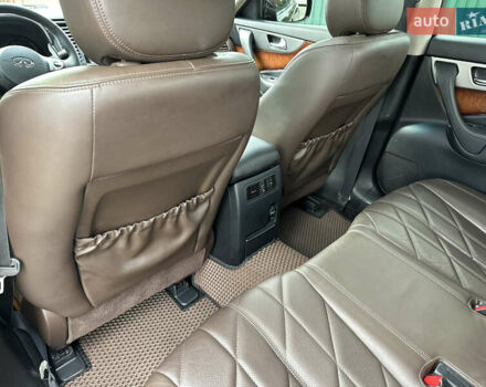 Фиолетовый Инфинити QX70, объемом двигателя 3.7 л и пробегом 110 тыс. км за 20500 $, фото 44 на Automoto.ua