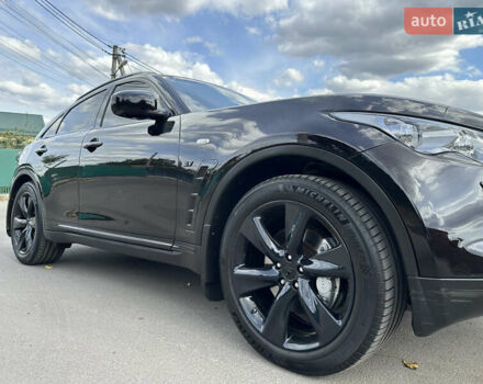 Фиолетовый Инфинити QX70, объемом двигателя 3.7 л и пробегом 110 тыс. км за 20500 $, фото 6 на Automoto.ua