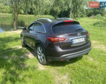 Фиолетовый Инфинити QX70, объемом двигателя 2.99 л и пробегом 145 тыс. км за 19200 $, фото 6 на Automoto.ua