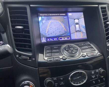 Фиолетовый Инфинити QX70, объемом двигателя 3 л и пробегом 201 тыс. км за 18000 $, фото 8 на Automoto.ua