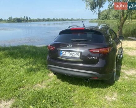 Фиолетовый Инфинити QX70, объемом двигателя 2.99 л и пробегом 145 тыс. км за 19200 $, фото 4 на Automoto.ua