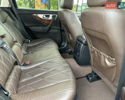 Фиолетовый Инфинити QX70, объемом двигателя 3.7 л и пробегом 110 тыс. км за 20500 $, фото 46 на Automoto.ua