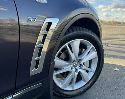 Коричневый Инфинити QX70, объемом двигателя 3.7 л и пробегом 168 тыс. км за 20000 $, фото 12 на Automoto.ua