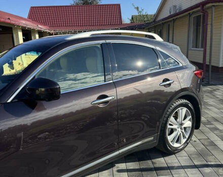 Коричневый Инфинити QX70, объемом двигателя 3.7 л и пробегом 168 тыс. км за 20000 $, фото 27 на Automoto.ua