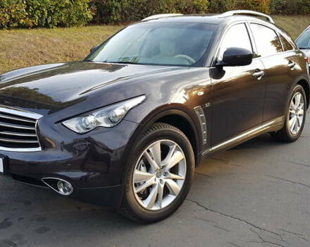 Коричневый Инфинити QX70, объемом двигателя 3.7 л и пробегом 193 тыс. км за 19000 $, фото 3 на Automoto.ua