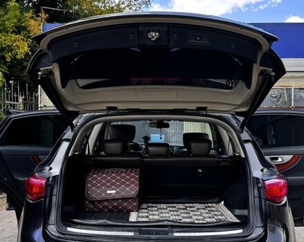 Коричневый Инфинити QX70, объемом двигателя 3 л и пробегом 115 тыс. км за 21000 $, фото 1 на Automoto.ua