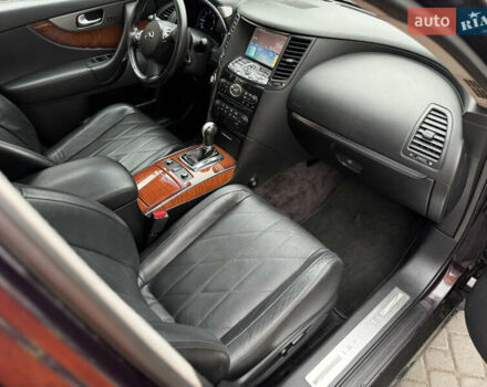 Коричневый Инфинити QX70, объемом двигателя 3 л и пробегом 146 тыс. км за 16500 $, фото 55 на Automoto.ua