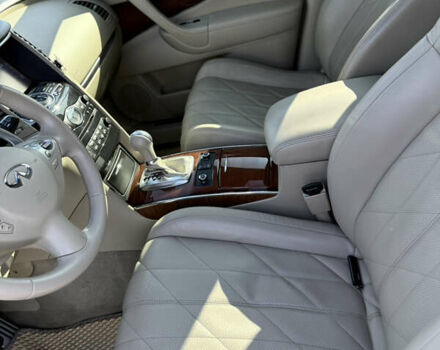 Коричневый Инфинити QX70, объемом двигателя 3.7 л и пробегом 130 тыс. км за 18499 $, фото 19 на Automoto.ua