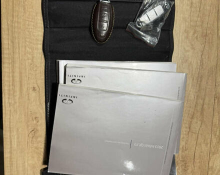 Коричневый Инфинити QX70, объемом двигателя 3.7 л и пробегом 168 тыс. км за 20000 $, фото 2 на Automoto.ua