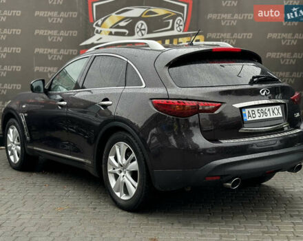 Коричневый Инфинити QX70, объемом двигателя 3 л и пробегом 146 тыс. км за 16500 $, фото 18 на Automoto.ua