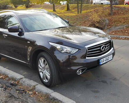 Коричневый Инфинити QX70, объемом двигателя 3.7 л и пробегом 193 тыс. км за 19000 $, фото 4 на Automoto.ua