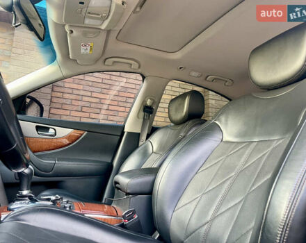 Коричневий Інфініті QX70, об'ємом двигуна 2.99 л та пробігом 138 тис. км за 21800 $, фото 25 на Automoto.ua