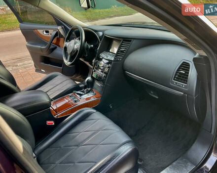 Коричневий Інфініті QX70, об'ємом двигуна 2.99 л та пробігом 138 тис. км за 21800 $, фото 14 на Automoto.ua