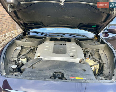 Коричневий Інфініті QX70, об'ємом двигуна 2.99 л та пробігом 138 тис. км за 21800 $, фото 28 на Automoto.ua