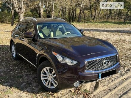 Інфініті QX70 2016 у Черкасах на Automoto.ua Коричневий Інфініті QX70, об'ємом двигуна 3.7 л та пробігом 81 тис. км за 23900 $, фото 1 на Automoto.ua